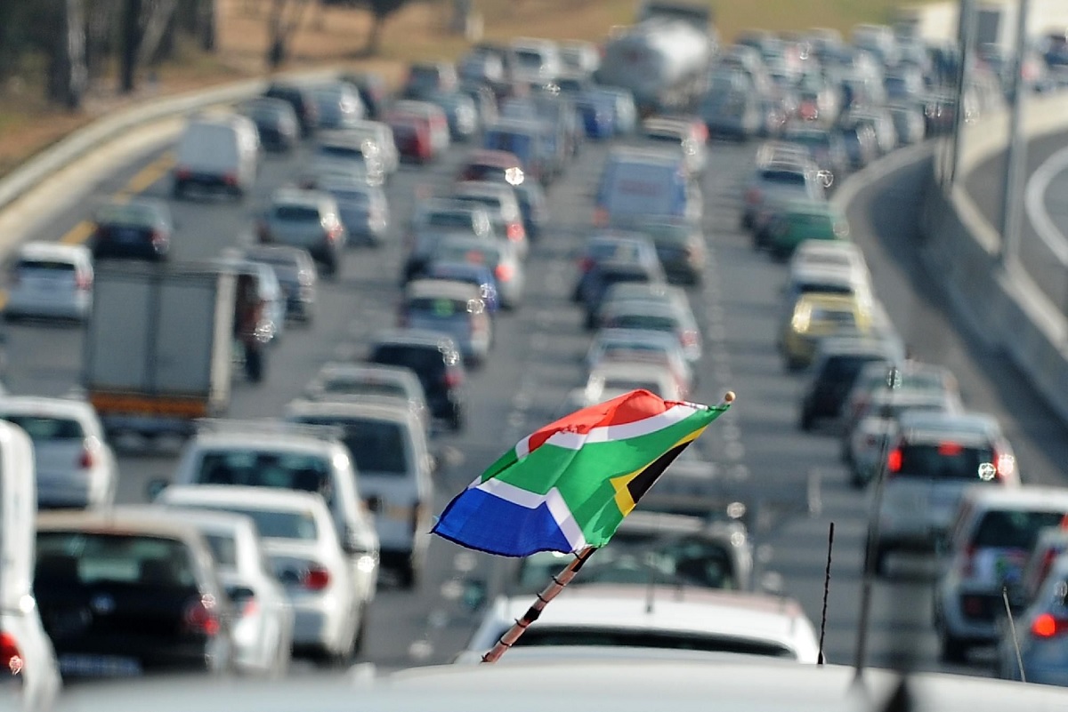 South African New Vehicle Sales Fall Again | Car Insurance News | Hippo.co.za