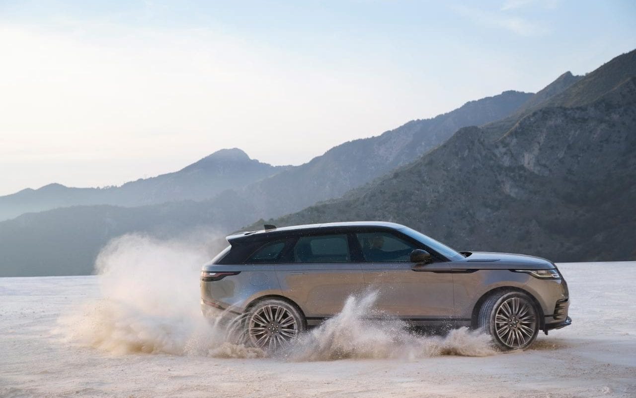 2017’s Wave of Luxury SUVs | Range Rover Velar | Hippo.co.za