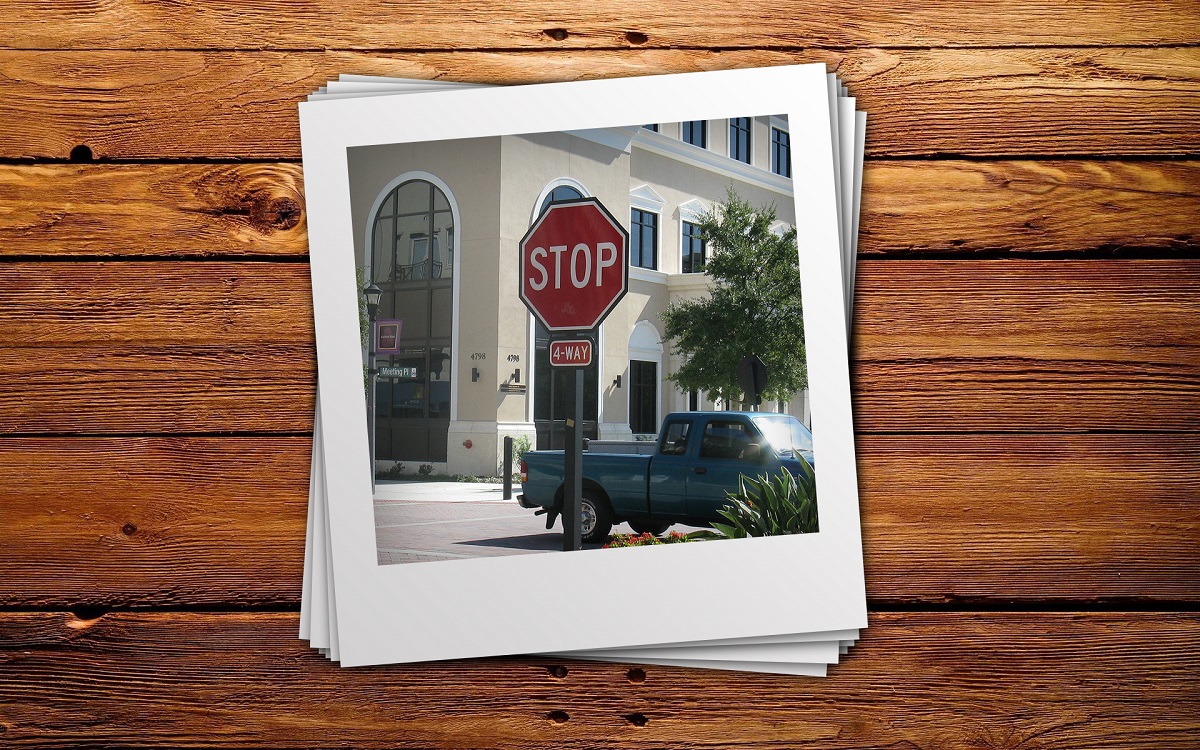 Stop Sign Photo | Car Insurance Blog | Hippo.co.za