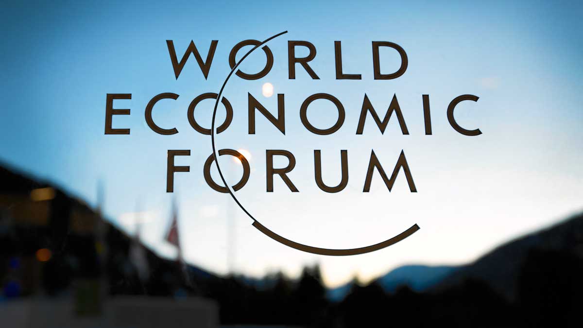 Ramaphosa Impresses International Investors at Davos