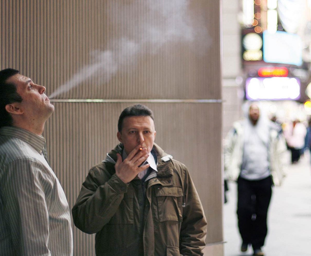 Smoking in Public | Life Insurance | Hippo.co.za
