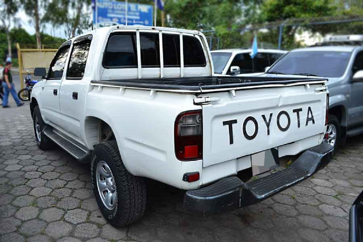 Toyota Hilux