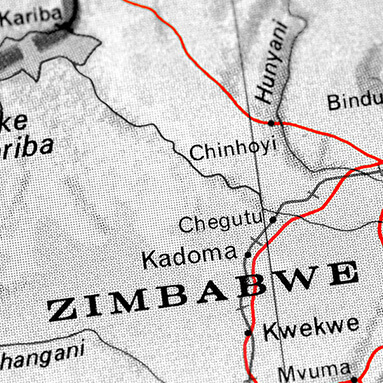 Black and white map of Zimbabwe with red travel line going through Kwekwe, Mvuma and Chinhoyi, Hunyani and Kariba.